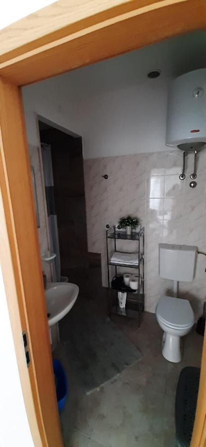 Vikula Apartamento Duće Exterior foto